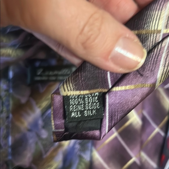 Mult Brands Silk Ties Elegant Patterns in purple, black and Red - Picture 9 of 14